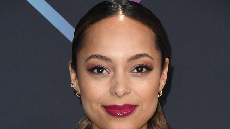 Amber Stevens West: Kas yra aktorė už Dalaso dėl teisės ir tvarkos: SVU?