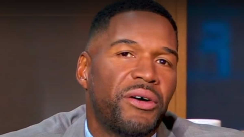 Michael Strahan v aktualizácii o dcére hovorí: „Bol to ťažký rok“.