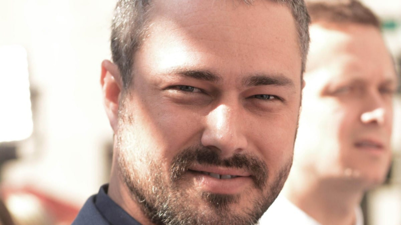   Taylor Kinney Red Carpet