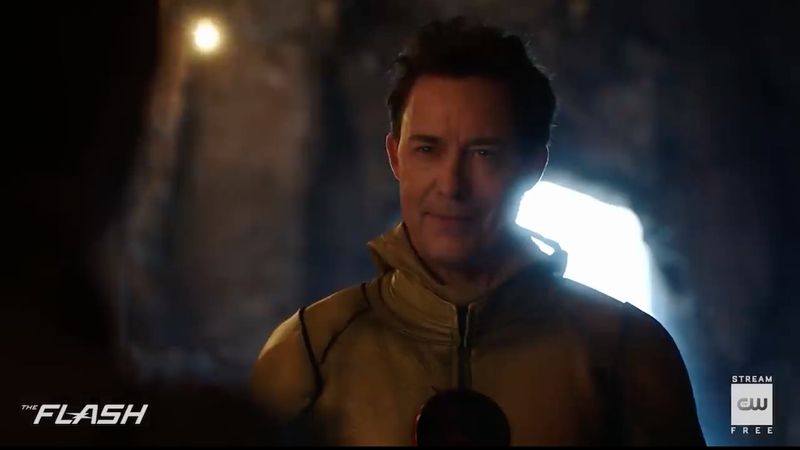 A promoção do Flash: Thawne / Reverse Flash retorna para atormentar Barry