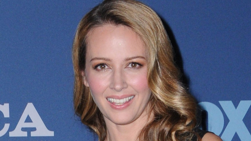O elenco de Chicago Med acrescenta Amy Acker como Heather Williams