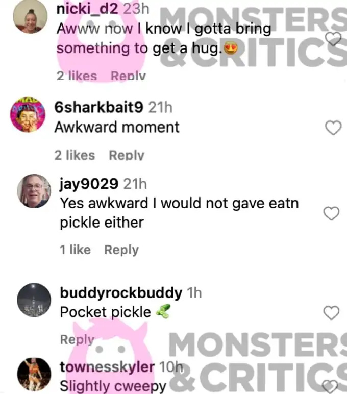   captura de tela do Instagram de vamos fazer um acordo, comentários sobre solicitação de picles no palco