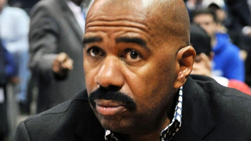   Steve Harvey fotografado na Philips Arena