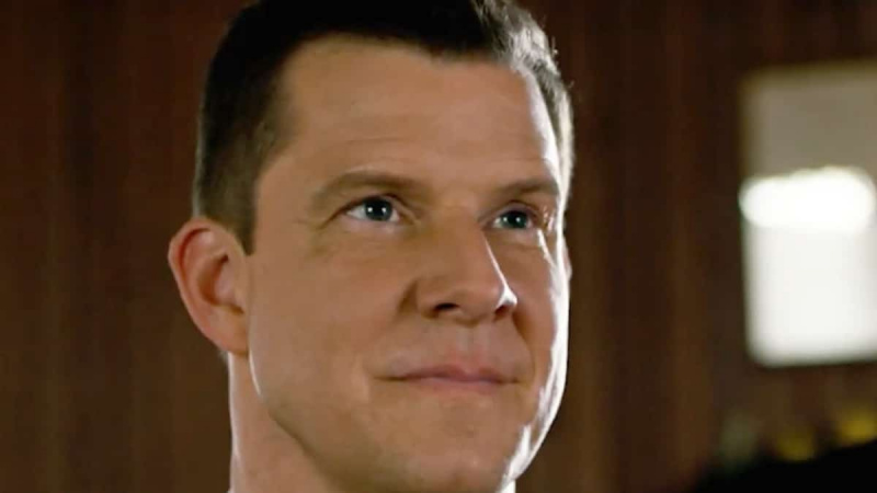   Eric Mabius w Hallmarku.