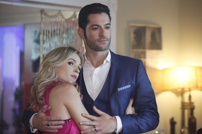 Lindsey Gort jako striptizerka Candy i Tom Ellis jako Lucyfer w tym tygodniu