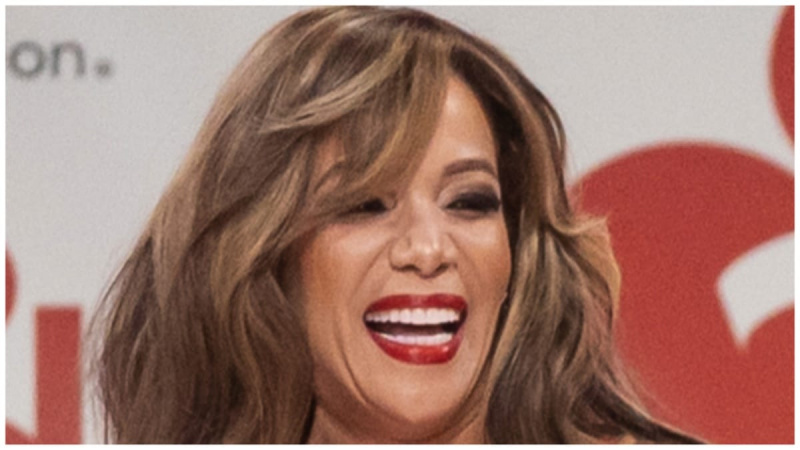Sunny Hostin'in hayranları The View'un bu bölümünün sinir bozucu ve çok pahalı olduğunu söylüyor