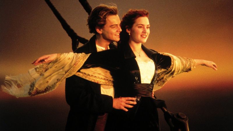 Leonardo DiCaprio és Kate Winslet a Titanicban