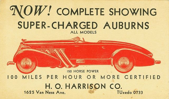 Стара реклама, включваща скица на Auburn Speedster от 1935 г. Той гласи: