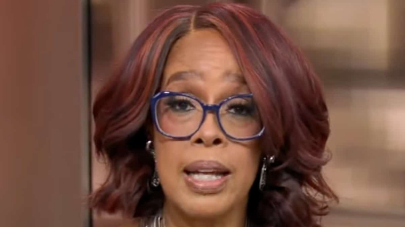   rosto de Gayle King fotografado no episódio da CBS Mornings