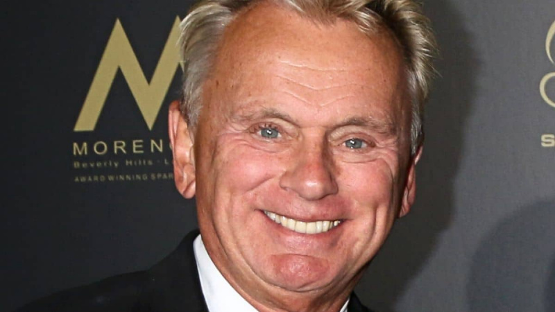 Zuschauer des Glücksrads plädieren dafür, dass ein Teilnehmer 1 Million Dollar gewinnt, bevor Pat Sajak in den Ruhestand geht: „Irgendwann muss es passieren!“