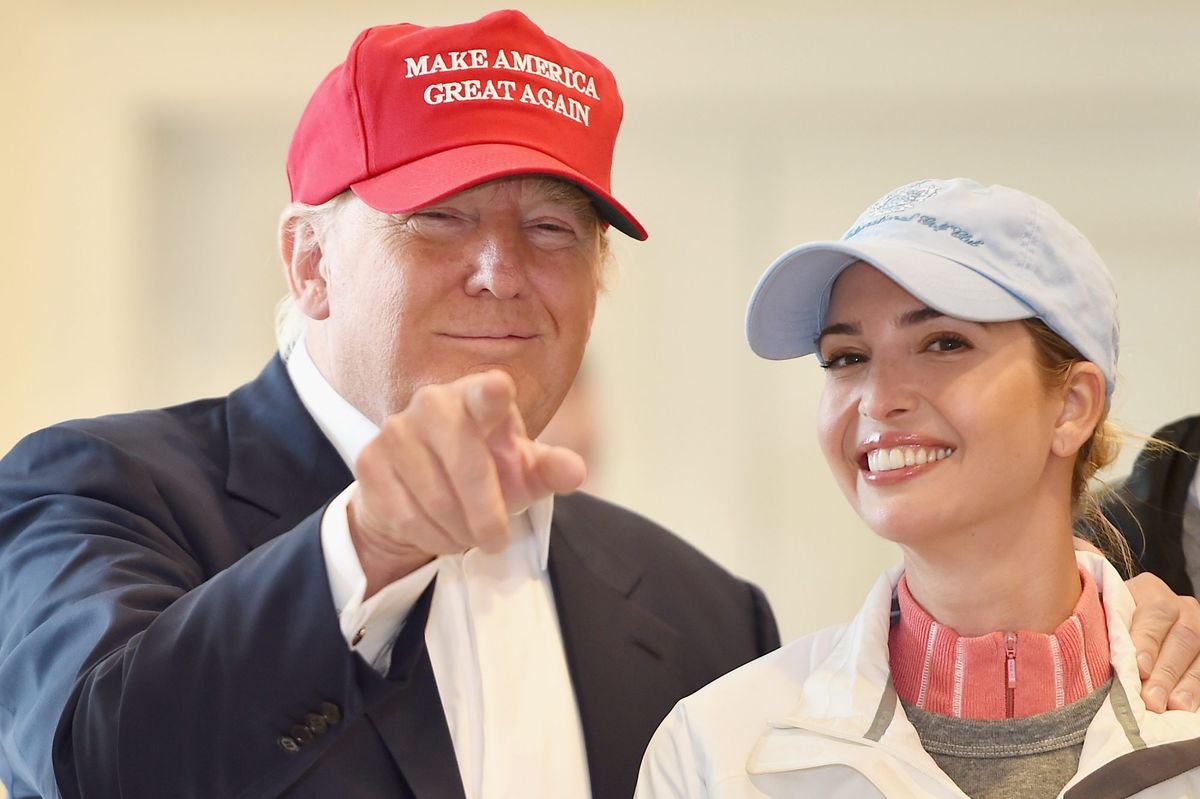 El candidat a la presidència republicana, Donald Trump, visita el seu camp de golf escocès