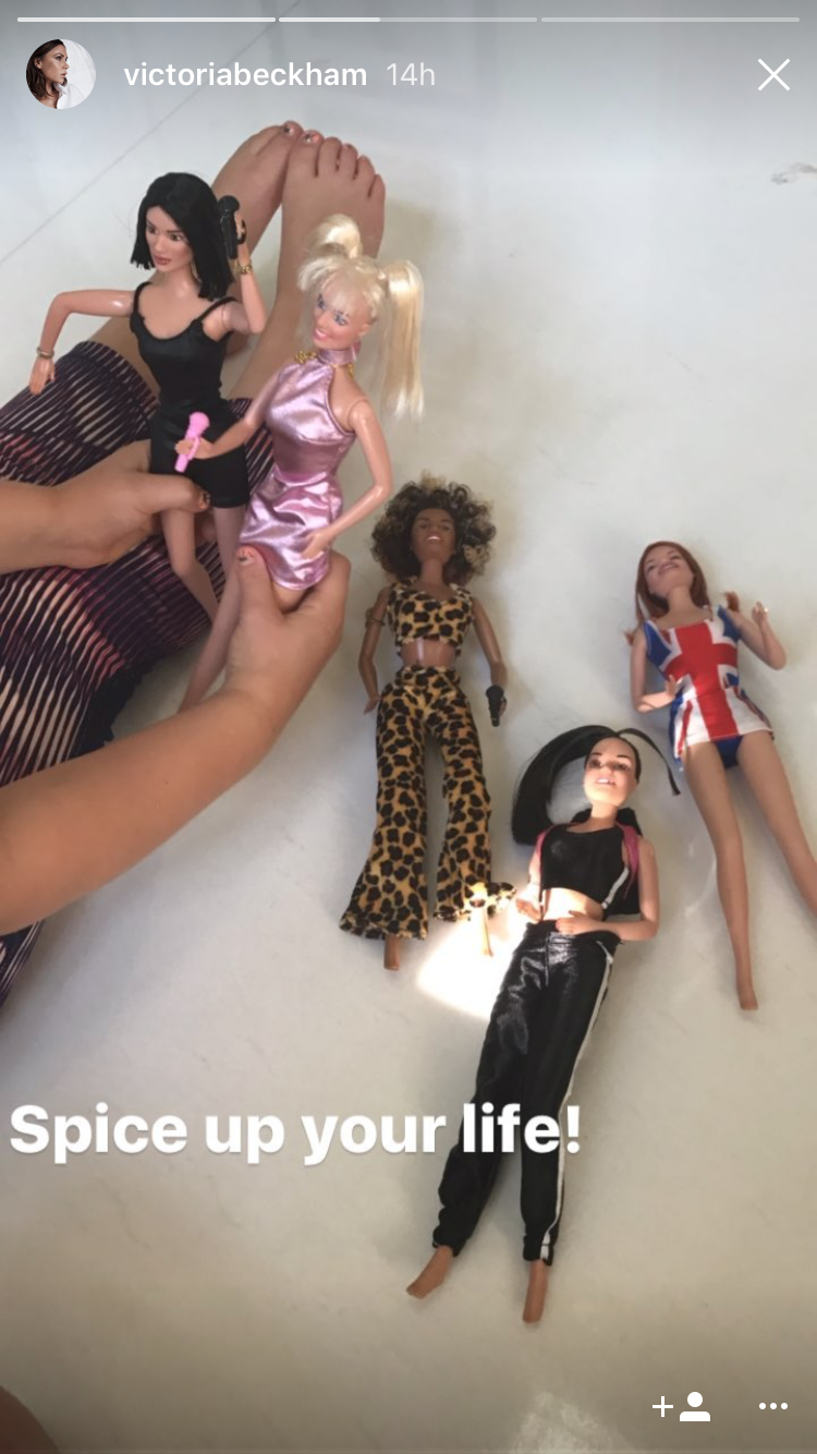 TFW Harper Beckham entdeckte, dass Mama ein Popstar war