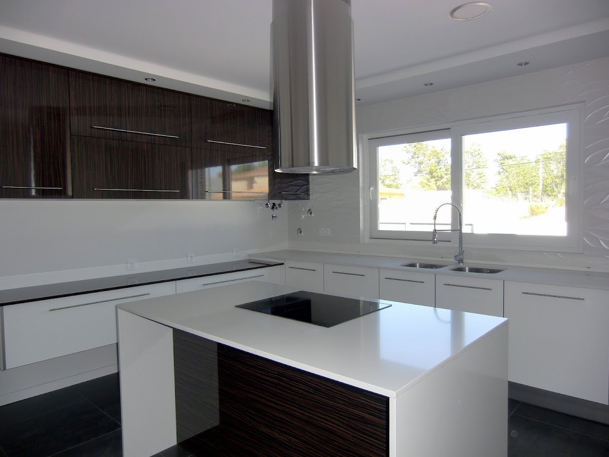 COZINHAS JOÃO REIS - Showroom com atendimento por marcação