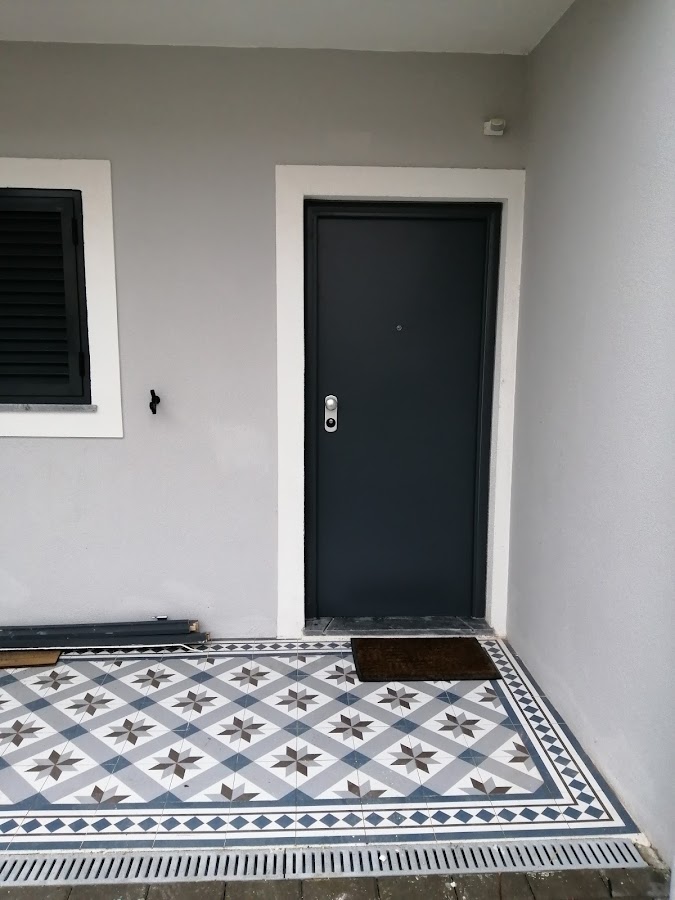Roliportas, Venda e Montagem de Portas foto 2
